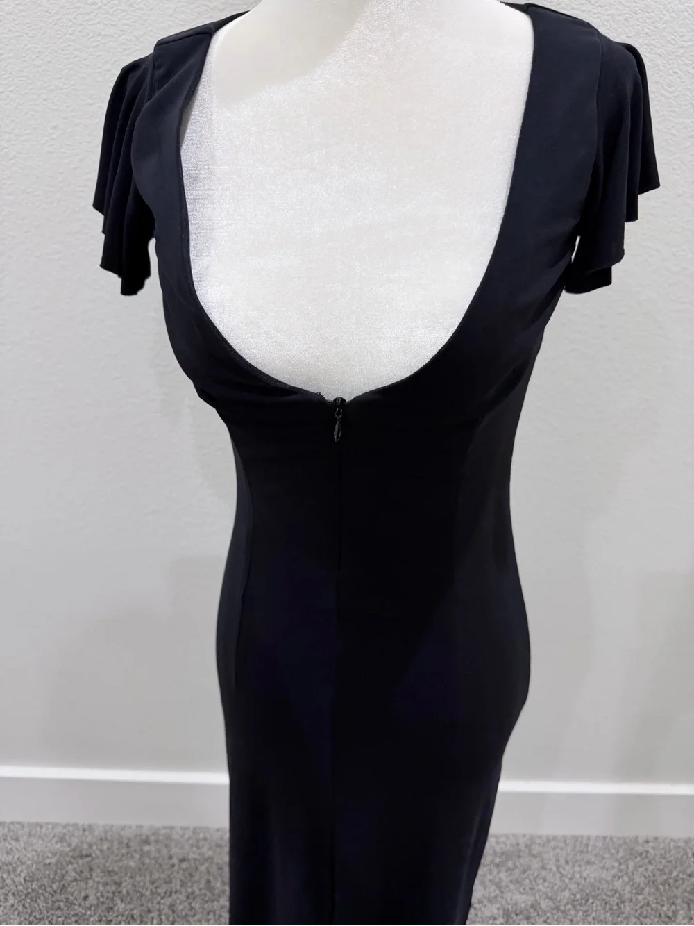 Black Scoop-Neck Midi Dress with Flutter Cap Sleeves - Picture 2 of 5